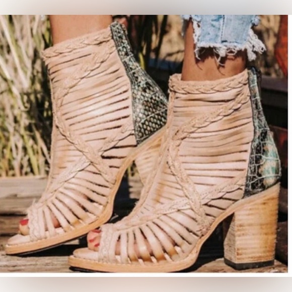 Freebird by Steven Shoes - Freebird Bella Open Toe Leather Booties Tan with Turquoise Snake Print Sz. 9